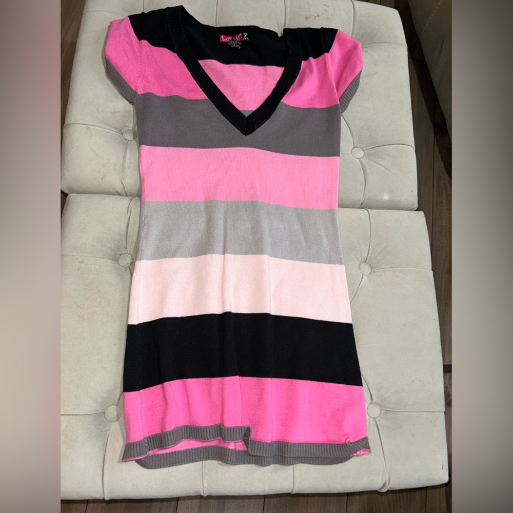 The clothing is in good condition no longer have interest for it.